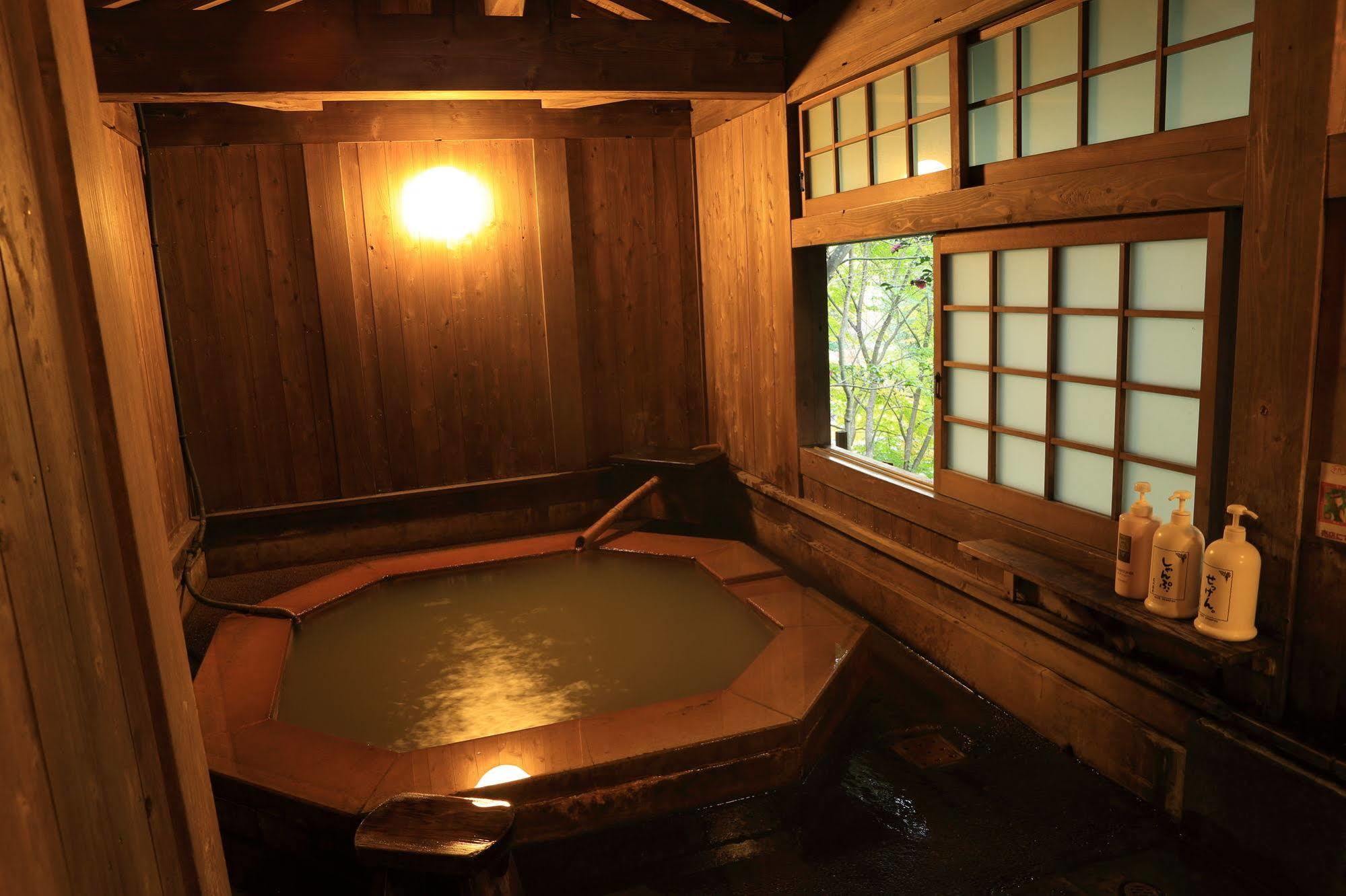 Ryokan Wakaba Minamioguni Dış mekan fotoğraf